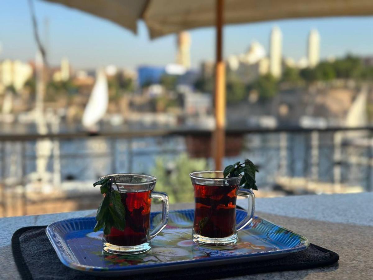 Mastonkel Hotel Асуан Екстериор снимка
