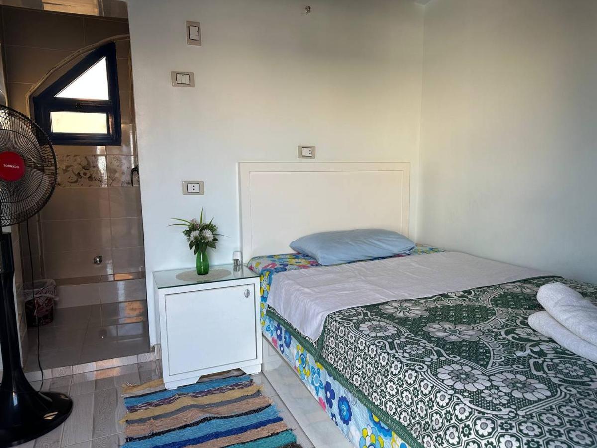 Mastonkel Hotel Асуан Екстериор снимка